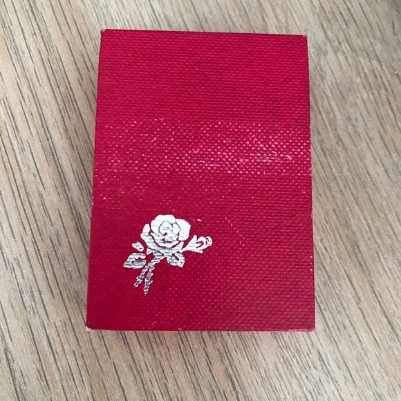 🌺 Tiny delicate silver necklace & flower pendent - Picture 4 of 4